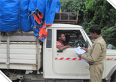 VehicleCheckingPhoto